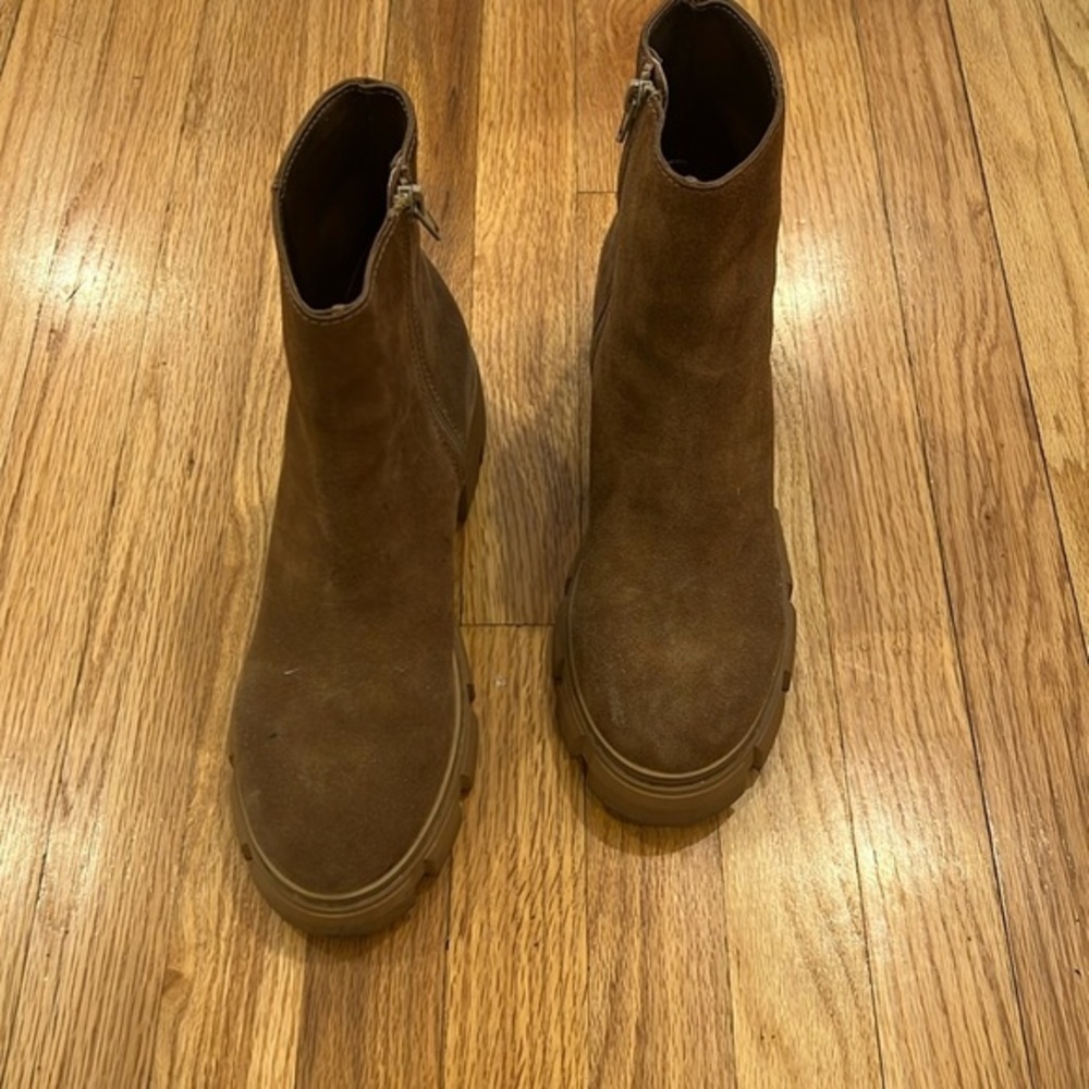 Chunky suede bootie
